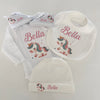 Set Nascita Personalizzato. Body, Scarpette, Bavaglino, Cappellino.