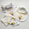 Set Nascita Personalizzato. Body, Scarpette, Bavaglino, Cappellino.